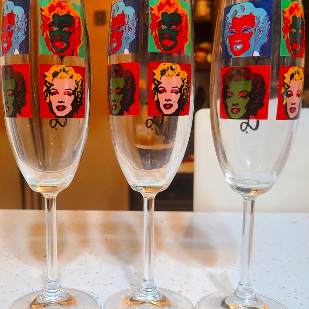 Marilyn Monroe Champaign Glasses